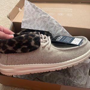 Brand New Britt Cream Cheetah Hey Dudes